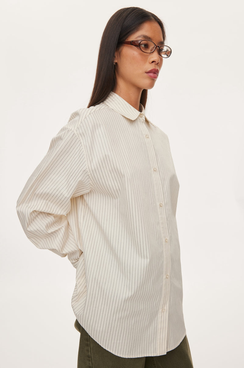 Oval Square Sava Shirt SHIRTS 1009 Off White Pinstripe
