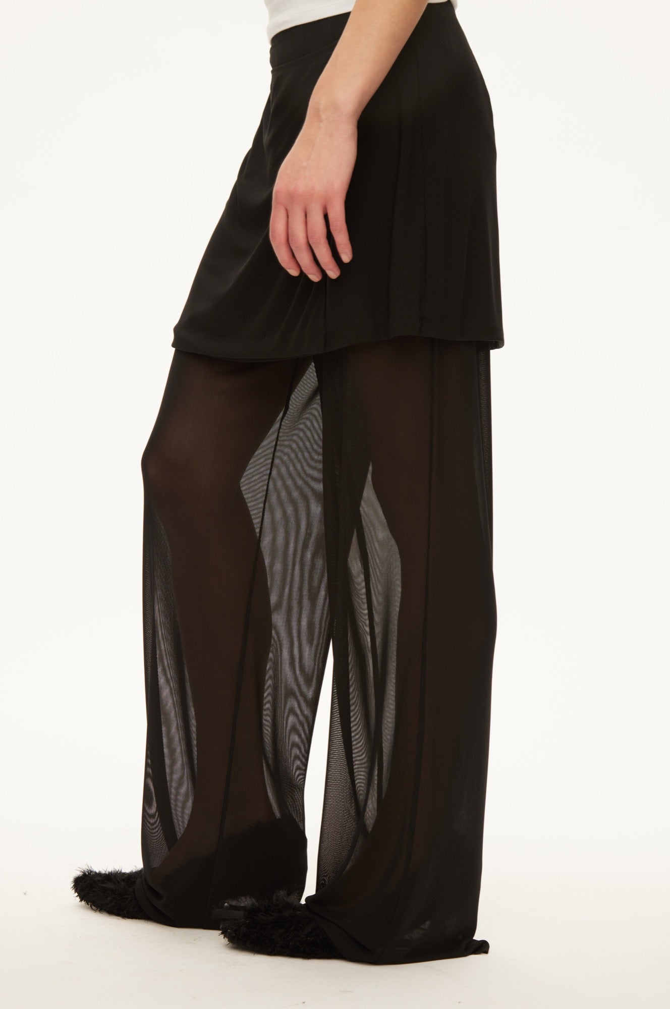 Oval Square Sisi skirt trousers TROUSERS Black