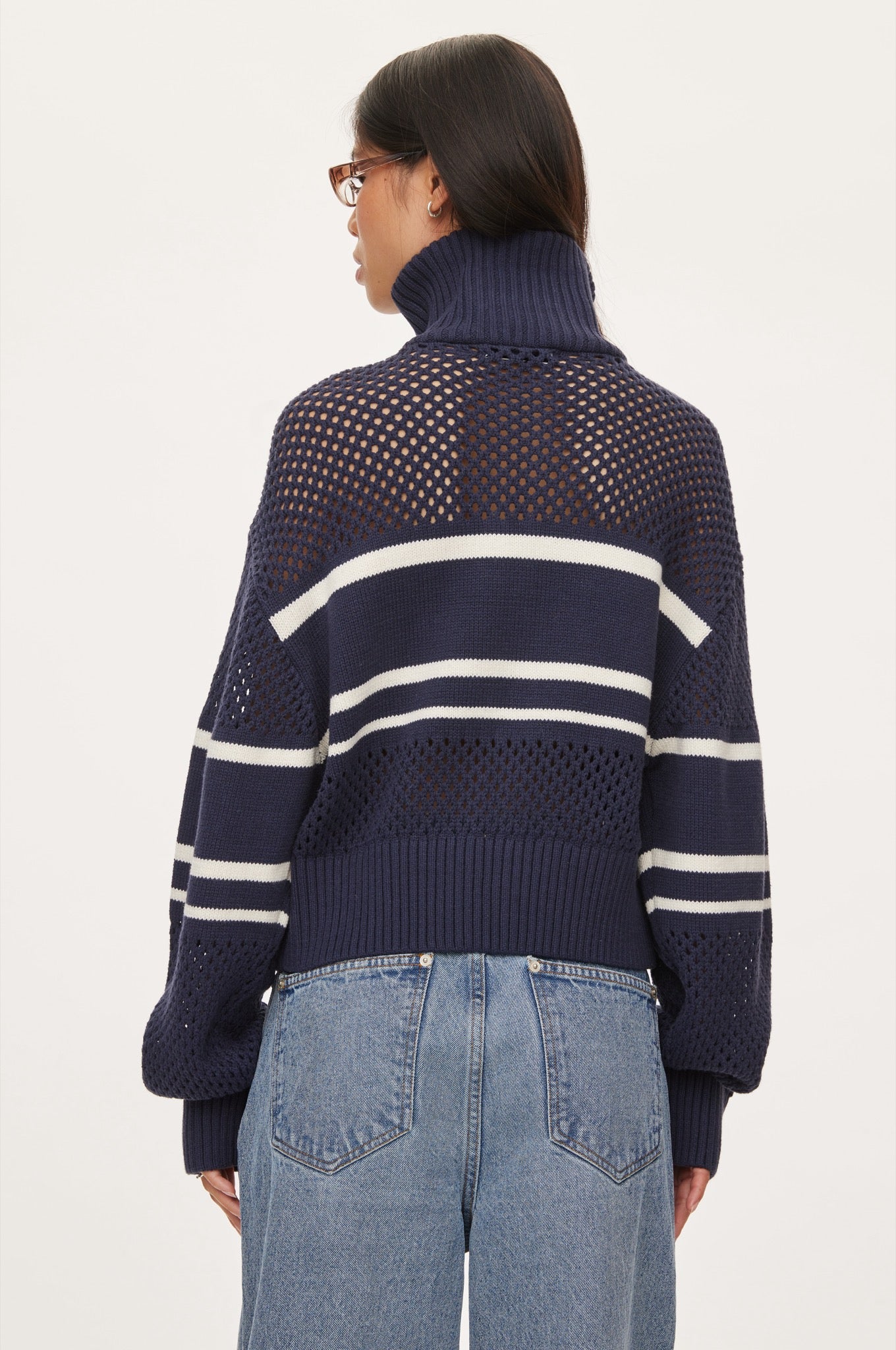 Oval Square Snow Zip Cardigan KNITS Navy checks