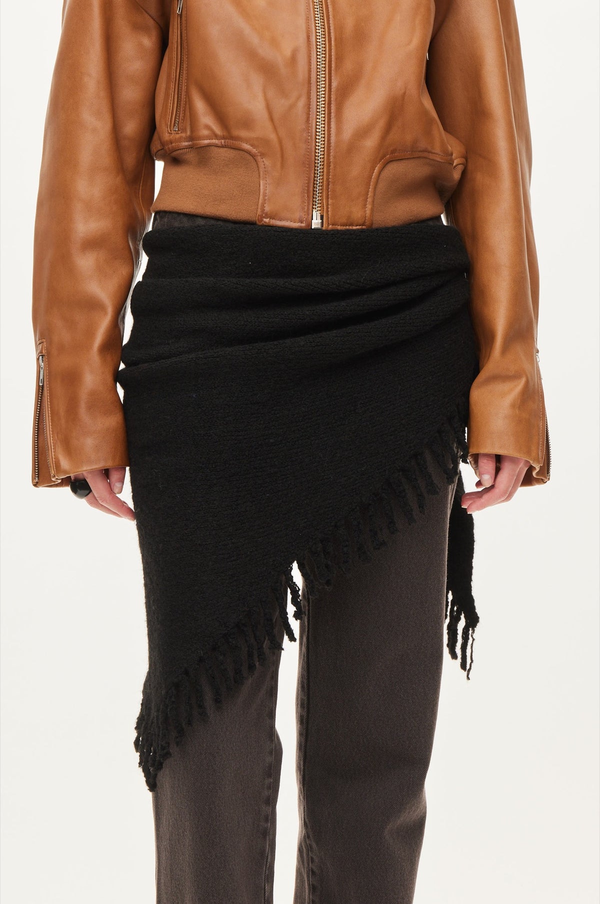 Oval Square Triangle Scarf SCARFS Black