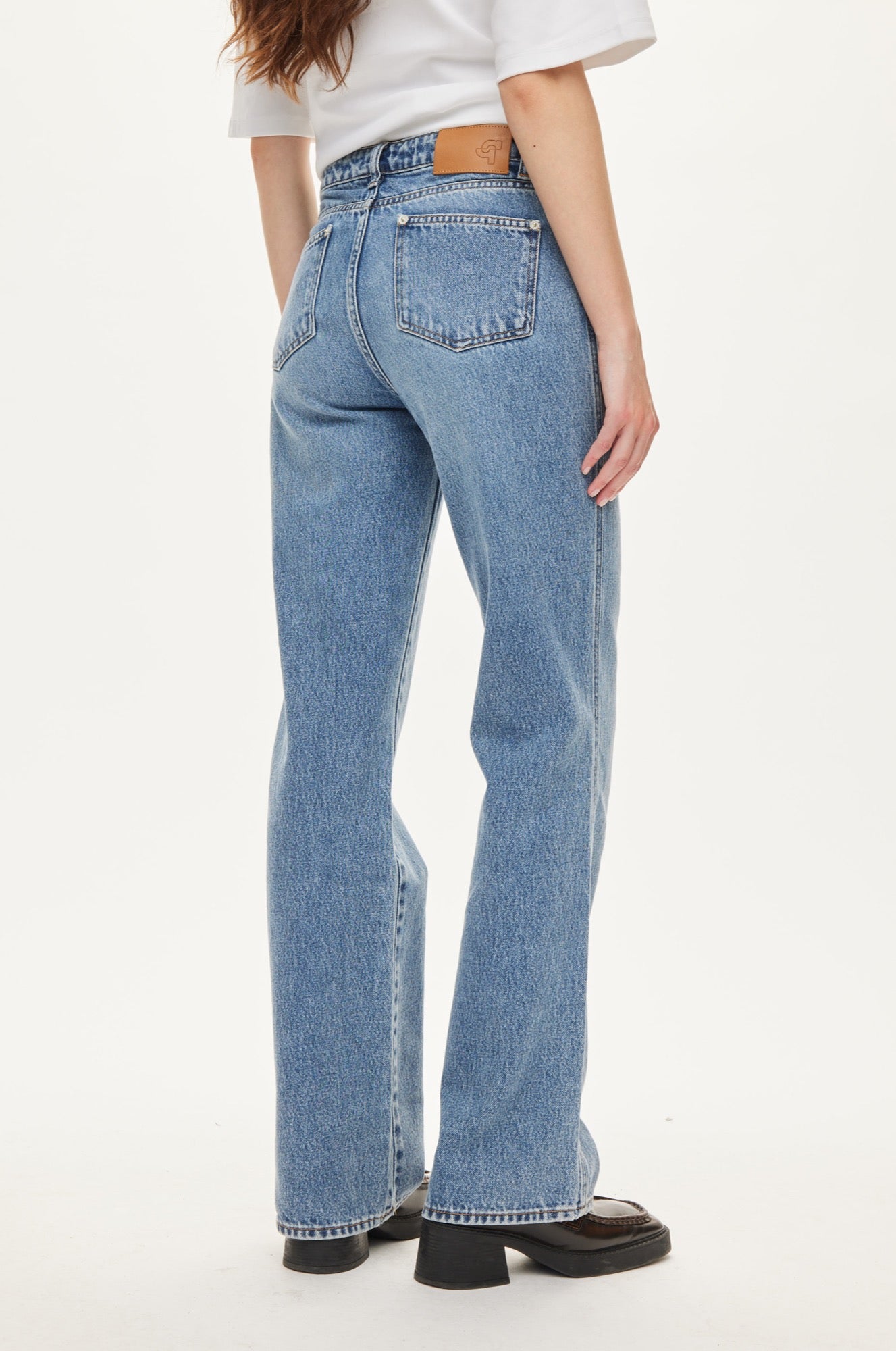 Oval Square Uma jeans JEANS Blue Washed