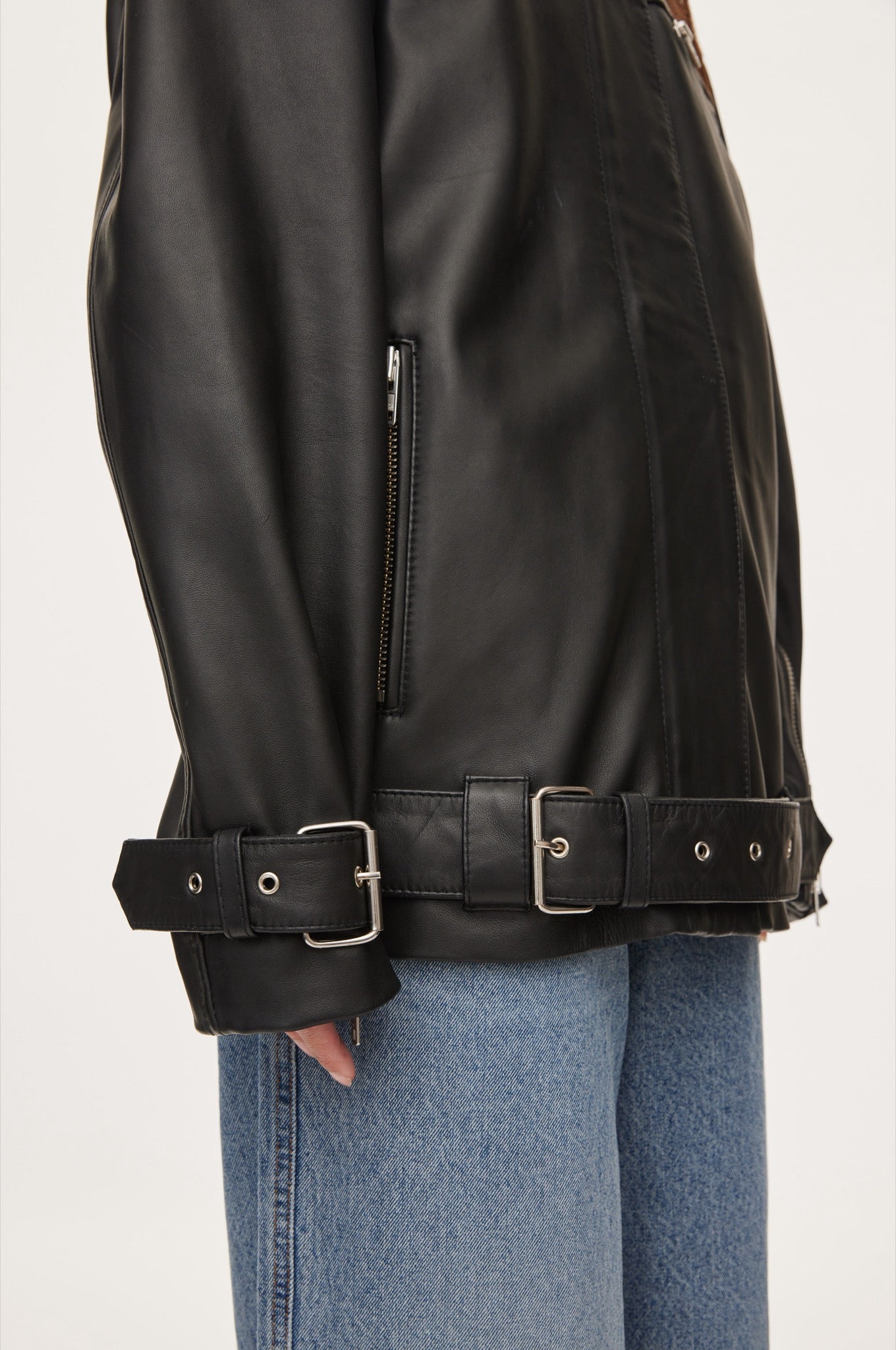 Oval Square Verve Leather Jacket JACKETS 8001 Black