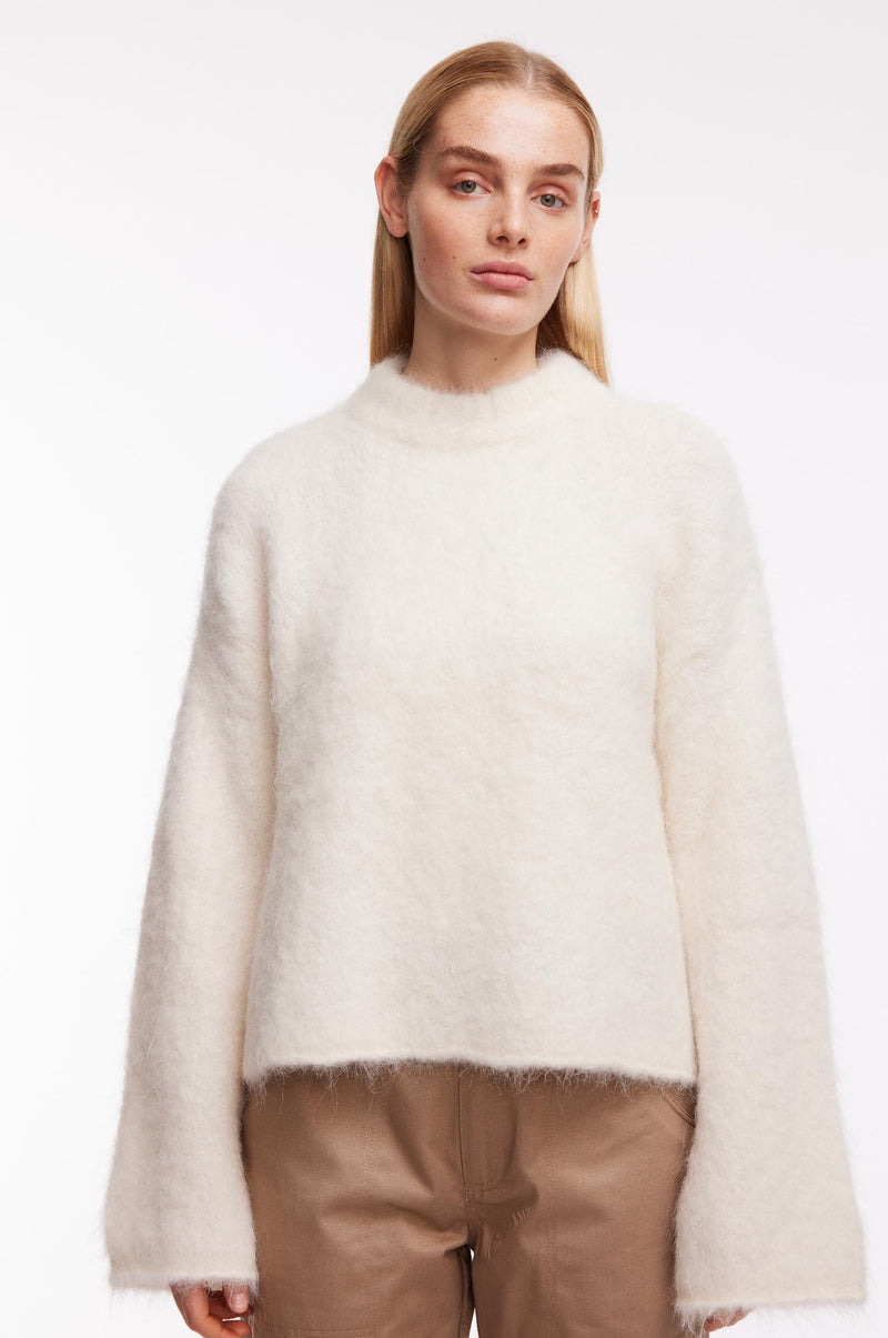 OSCult Knit O-Neck