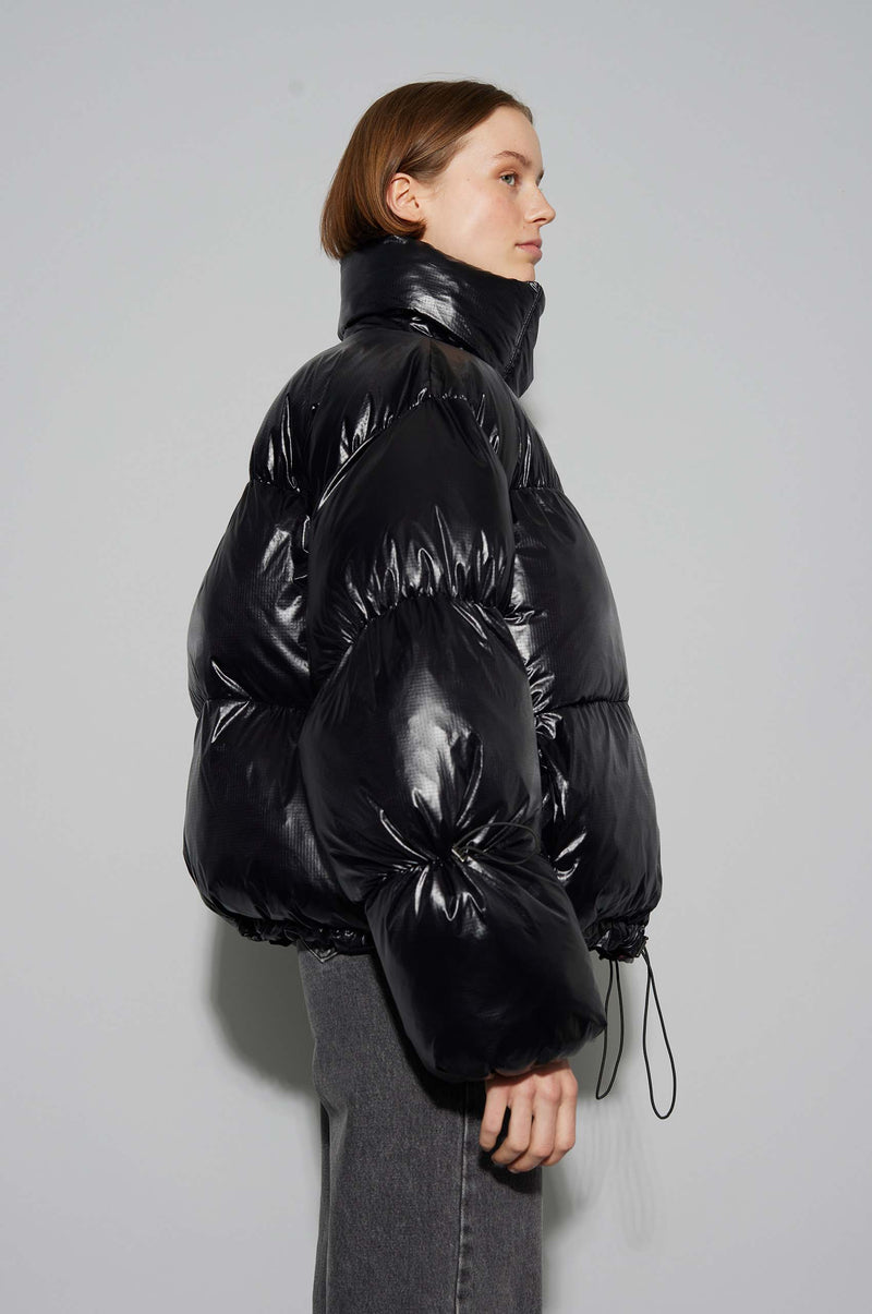 Active String Jacket